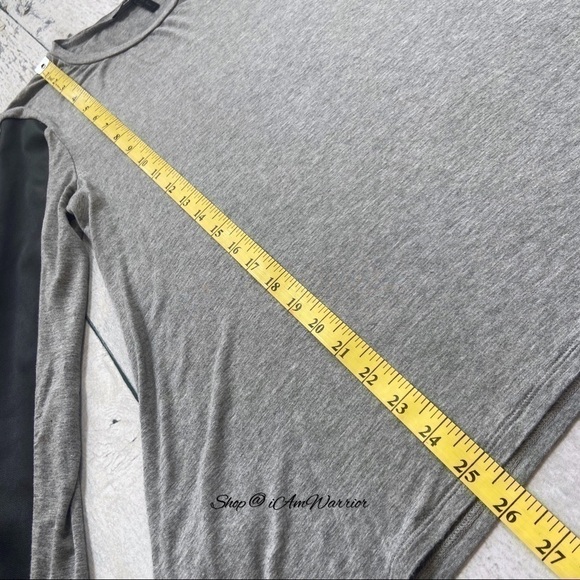 BCBGMaxAzria mixed media faux leather sleeve top *shop@iamwarrior - Picture 5 of 8